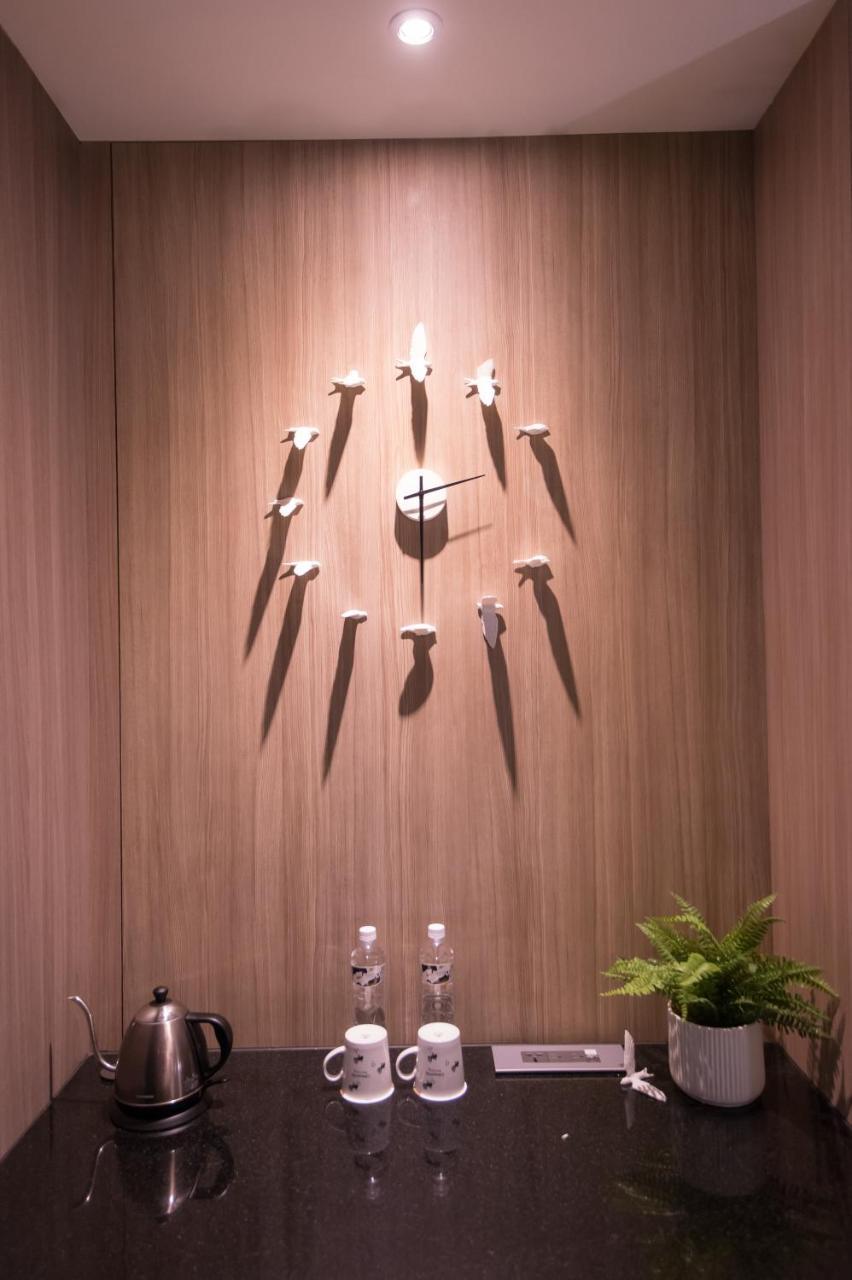 J Moon Villa Motel Taipei Extérieur photo
