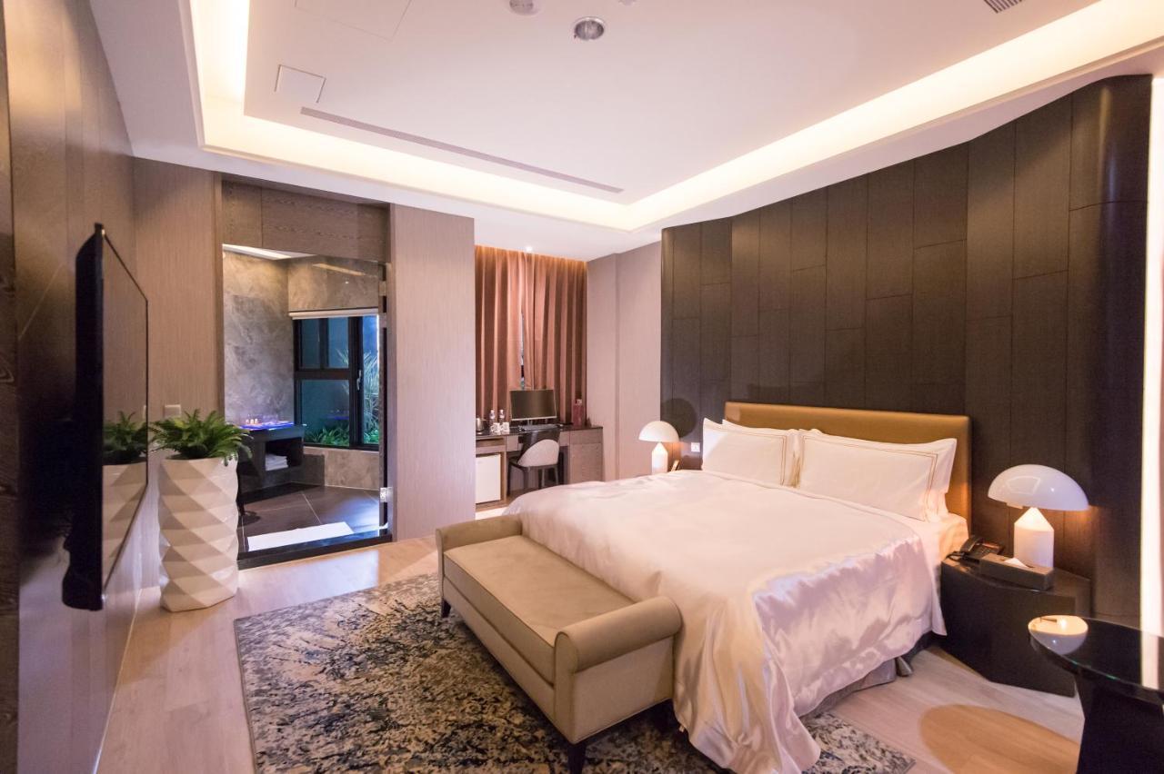 J Moon Villa Motel Taipei Extérieur photo