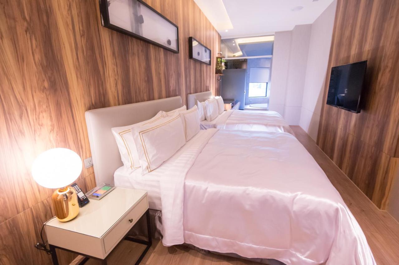 J Moon Villa Motel Taipei Extérieur photo