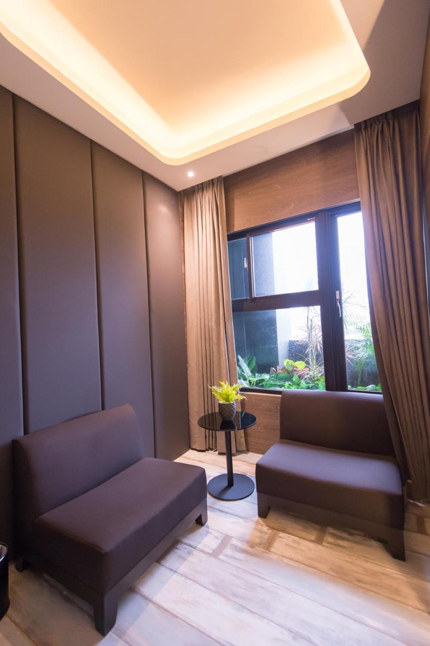 J Moon Villa Motel Taipei Extérieur photo