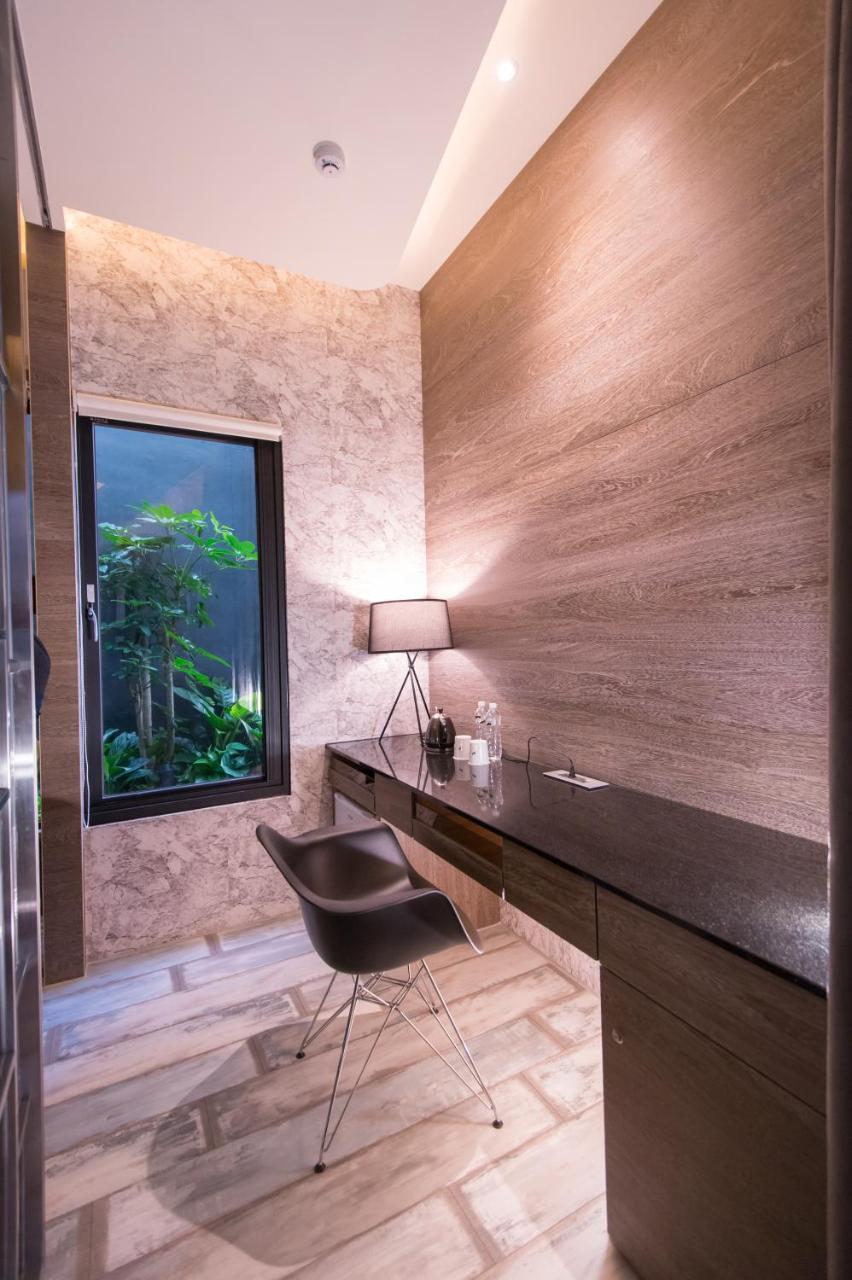 J Moon Villa Motel Taipei Extérieur photo