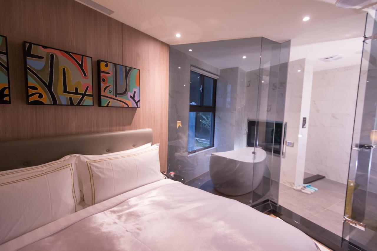 J Moon Villa Motel Taipei Extérieur photo